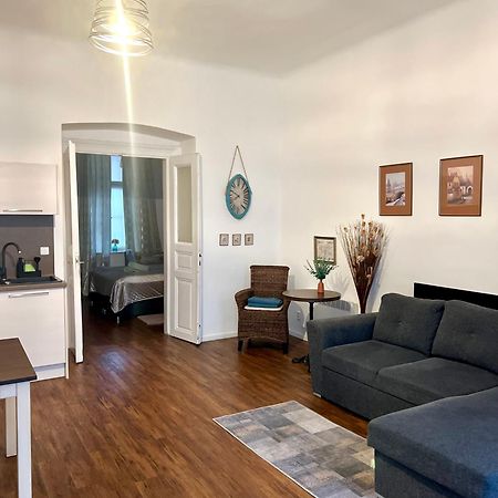 Lovely Prague Havanska - With Free Parking Exterior photo